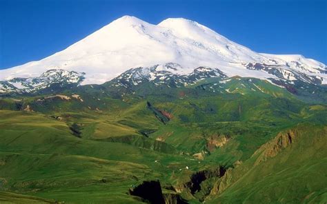 gora elbrus samaya vysokaya gora  rossii