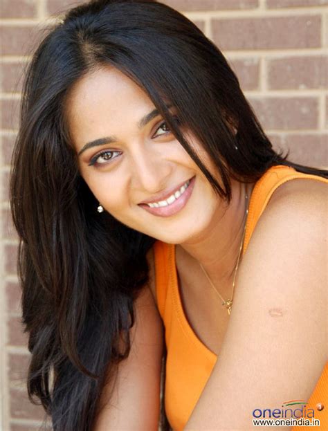tamil hot actress hot vidoes anushka shetty hot sexy photos vidoes