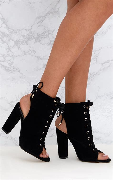 women s boots shoes online prettylittlething aus