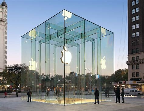 chicago apple flagship   works designapplause