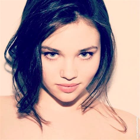 India Eisley Nude The Fappening Photo 223641 Fappeningbook