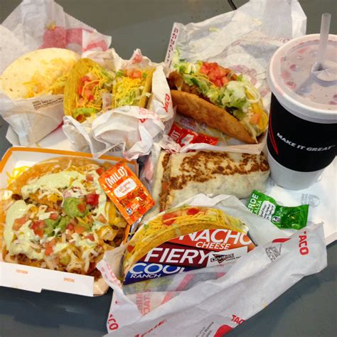 We Ate The Weirdest Things You Can Make With Taco Bell S App