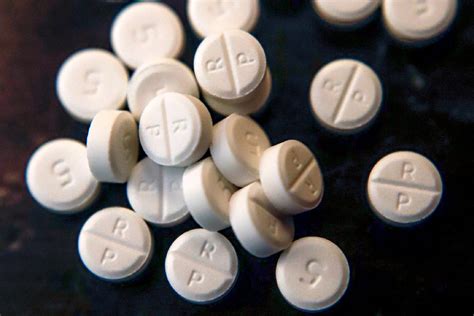 damage  oxycontin continues   revealed   york times