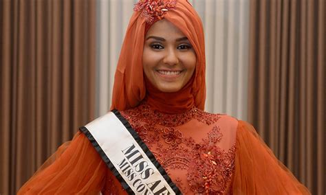 Indonesian Muslim Pageant Challenges Western Beauty Contests World