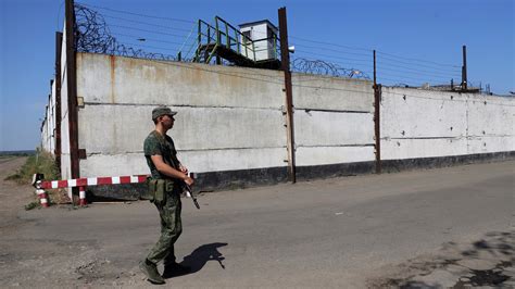prisoners describe harsh treatment   russian camp