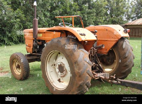 fiat  tractor  res stock photography  images alamy
