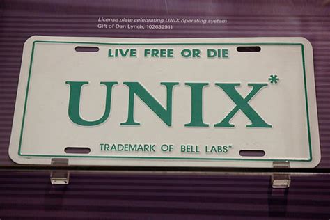 linux  unix difference  comparison diffen