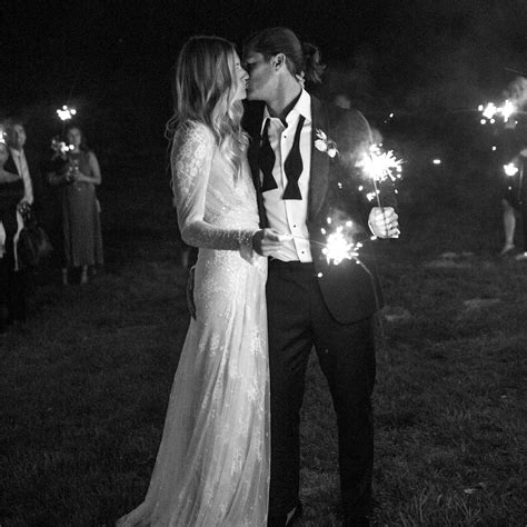 happy international kissing day these 37 ultra romantic wedding kisses will have you puckering up