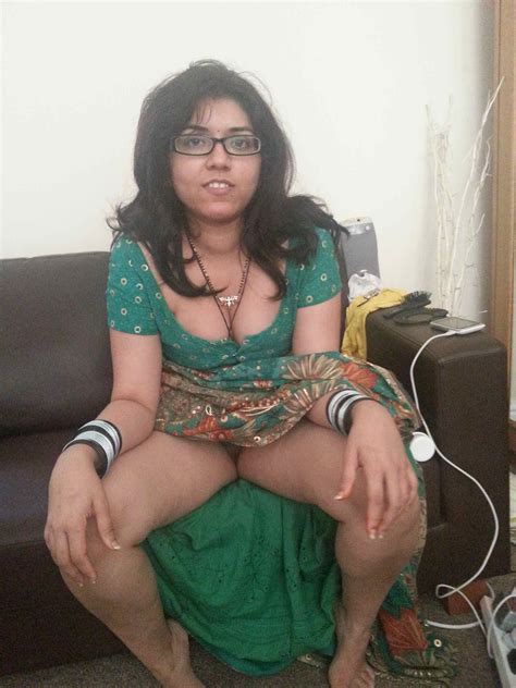 mallu aunty bra boobs sex photo