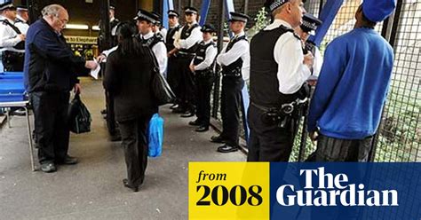 Stop And Search Makes Gangs Stronger Says Former Met Police Boss Uk