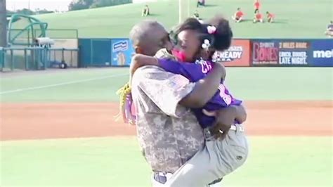 soldier dad gives daughter best birthday surprise ever welcome home blog