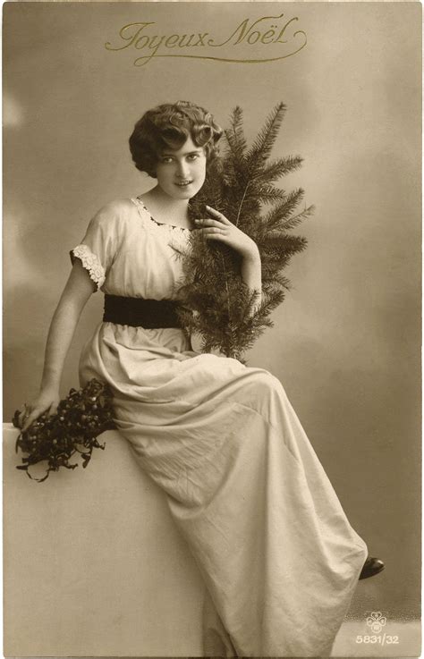 vintage christmas lady photo the graphics fairy