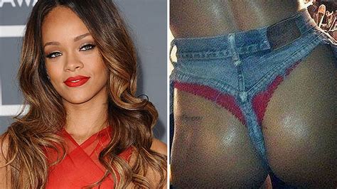 rihanna posts a pic of her bum on twitter mirror online