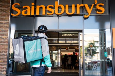 sainsburys  offer  minute delivery  deliveroo   uk stores latest retail