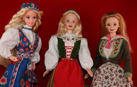 norweigan swedish and austrian barbie dolls from dolls of the world