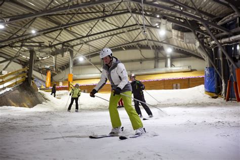 priveles skiensnowboarden de uithof sneeuwbaan den haag