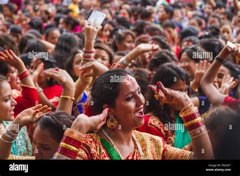 Kathmandu Nepal Aug 24 2017 Hindu Women Of Nepal Enjoying Teej