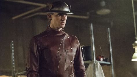 The Flash Teddy Sears Previews Jay S Ultimate Rival