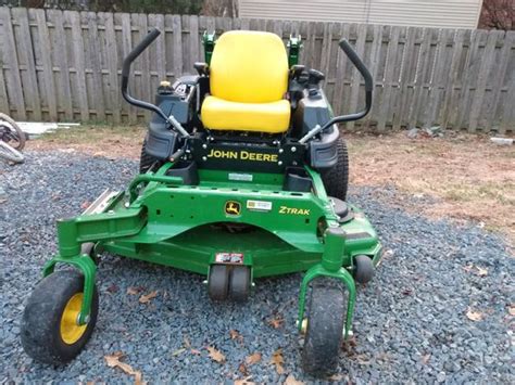 John Deere Z915e Ztrak™ Zero Turn Mower 54 Commercial 70 Hours Used