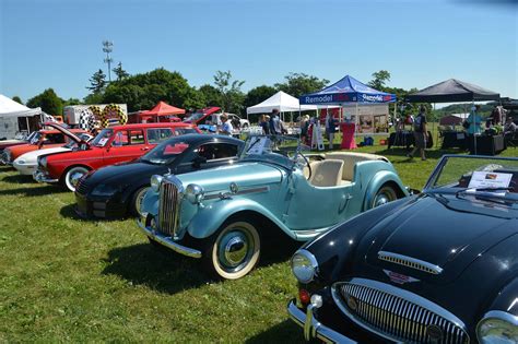 biggest antique car meets   weekend  pennsylvania