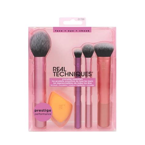 Real Techniques Everyday Essentials Makeup Brush Kit 5pc Real