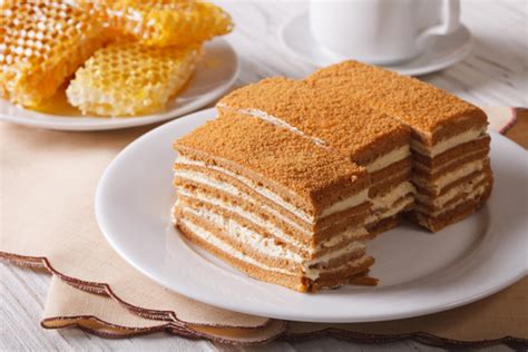 honey cake reteta despre viata din romania