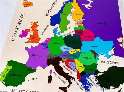mapa europy flagi panstw europejskich panstwa europy drewniana mapa