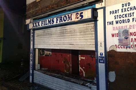 fire rips through former stockport sex shop following arson attack manchester evening news