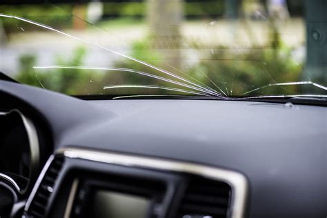 types  windshield glass damage auto body shop blog carwisecom