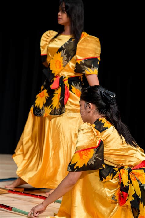 Dancers Tinikling Filipino Tradition Editorial Image Image Of