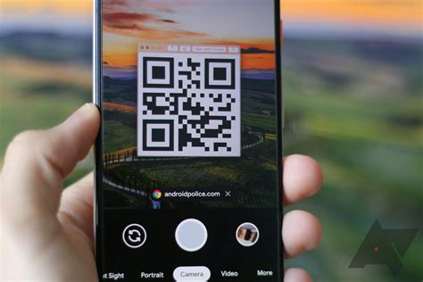 scan qr codes   android phone safely