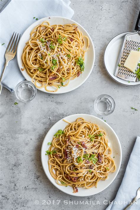 bacon spaghetti aglio olio quick and easy weeknight recipe