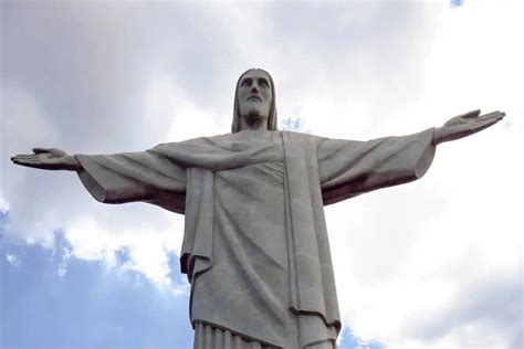 famous south america landmarks  discoveries