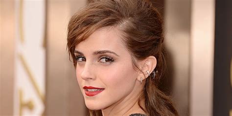 emma watson says harry potter put her in therapy