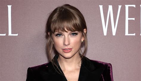 What Does ‘lavender Haze’ Mean Taylor Swift’s Lyrics Explained