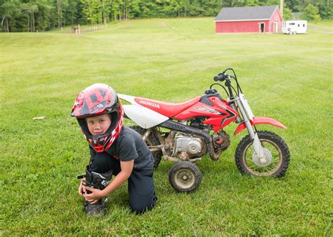 dirt bikes   year olds