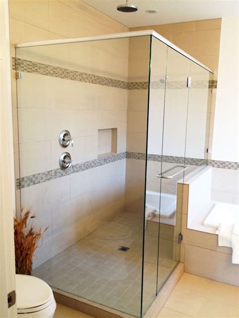 11 awesome modern bathrooms with glass showers ideas awesome 11