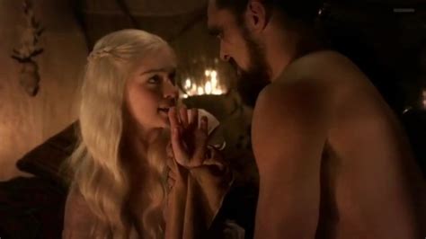 emilia clarke real sex scene game of thrones thumbzilla