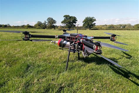 flight record  hydrogen fuel cell powered drone  repairing cities