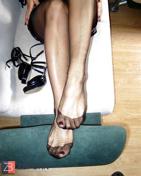 mature ala pantyhose soles high heeled shoes and much more zb porn