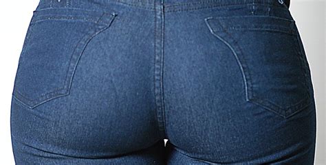 Meet The Woman With The Most Perfect Butt Photos