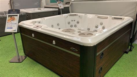 hydropool 770 720 790 red cherry and pure white luxury hot tubs