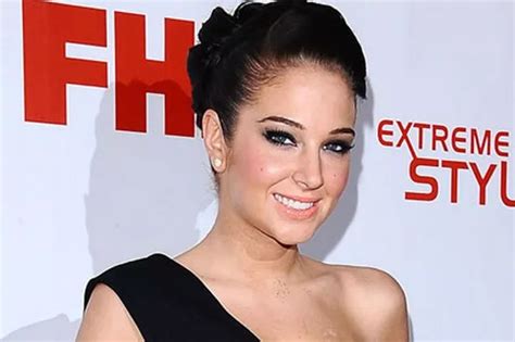 tulisa s got the sex factor as she s voted world s sexiest woman by fhm