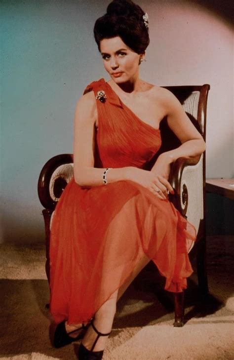 eunice gayson first bond girl in dr no and from russia with love has