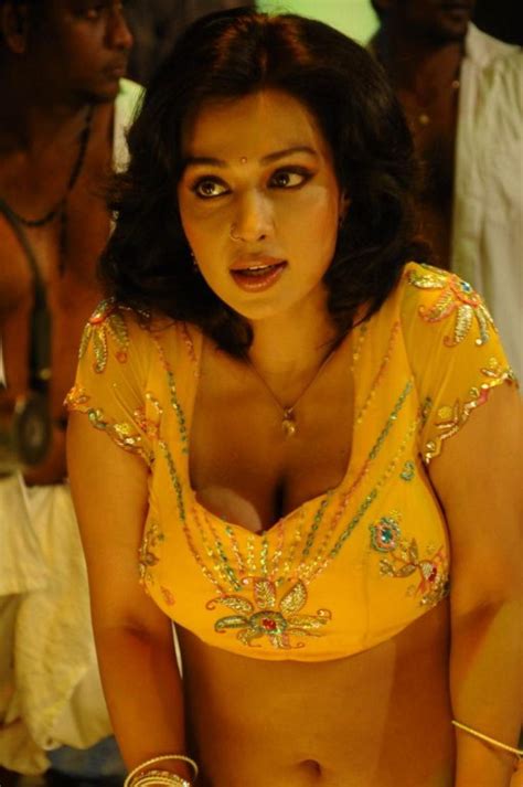 asha saini hot in yellow blouse without sare photos telugu songs free download