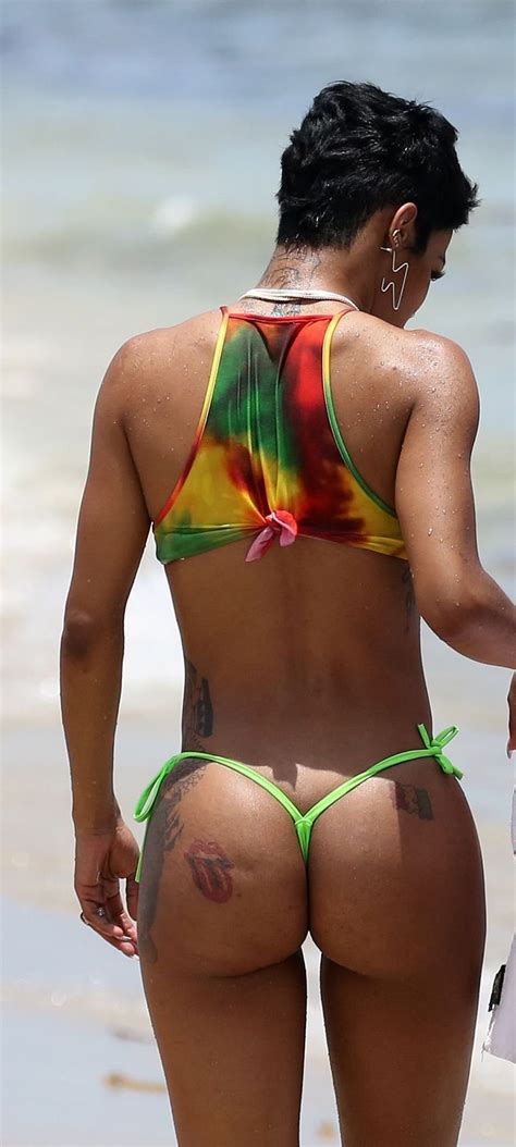 Teyana Taylor Thong Bikini Candids In Miami Hot Celebs