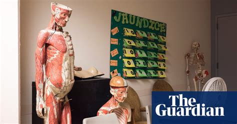 Inside New York City S Oldest Mortuary School New York The Guardian
