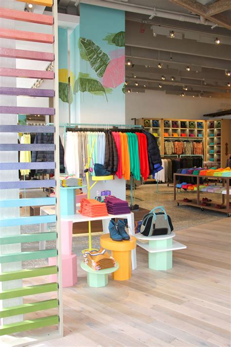 beach stores united colors  benetton flagship store miami florida