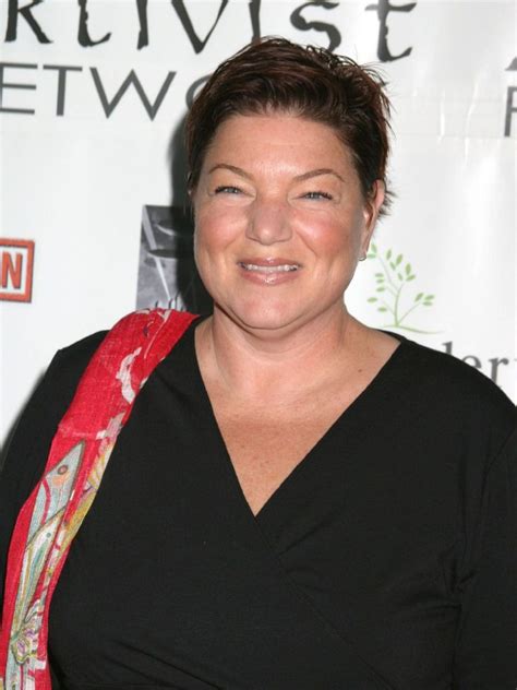 where is mindy cohn today net worth age wiki lesbian