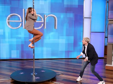 See Aubrey Plaza Try Jennifer Lopezs Pole Dance From Hustlers E News